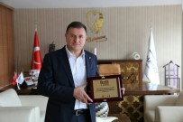 LÜTFÜ SAVAŞ - Hatay Büyükşehir Belediye Başkanı Savaş'a Ödül
