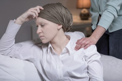 İsveç'te Kanser Hastaları Eczanelerden 'Esrar' Alabilecek