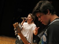 TUĞBA ÖZBEK ANADOLU LİSESİ - Liseli Müzisyenler Karşıyaka'da Yarışıyor