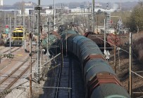 YOLCU TRENİ - Lüksemburg'da İki Tren Çarpıştı Açıklaması 1 Ölü, 6 Yaralı