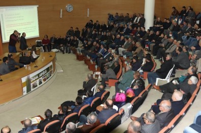 Akhisar'da Zeytin Üreticilerine Bilgilendirme Toplantısı