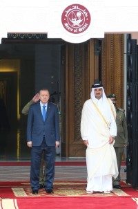 Cumhurbaşkanı Erdoğan, Katar Emiri İle Görüştü