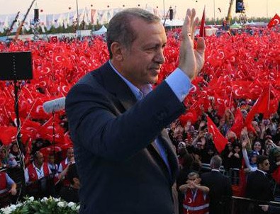 Cumhurbaşkanı meydanlara iniyor