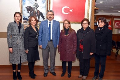 Cumhuriyet Kadınları Derneği, Haluk Alıcık'ı Ziyaret Etti