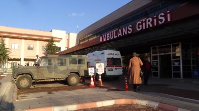 El Bab'da Kirpi Aracının Devrilmesi Sonucu Yaralanan Askerler Türkiye'ye Getirildi