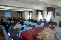 FATIH ÖZDEMIR - Gürün'de Öğrenci Taşıma Güvenliği Toplantısı Yapıldı