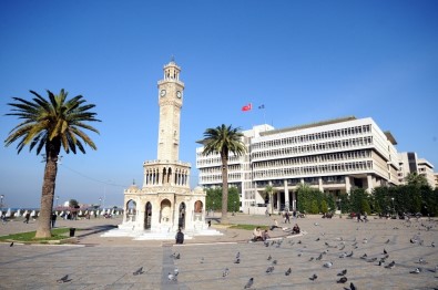 İzmir Ve Manisa'da Referandum Yorumu