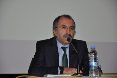 Maliye Bakan Yardımcısı Yavilioğlu, Kars'ta Cumhurbaşkanlığı Hükümet Sistemi'ni Anlattı