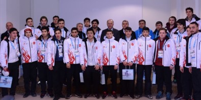 Vali Azizoğlu Açıklaması 'Sporcularımızın Her Daim Yanındayız'