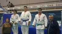 CIHANGIR - Yunusemreli Judoculardan Büyük Başarı