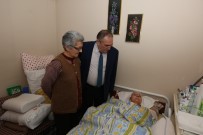 ALZHEİMER HASTASI - Başkan Yılmaz'ın Hasta Ziyaretinde Duygu Dolu Anlar