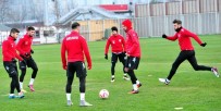 TOLGA ÖZKALFA - Samsunspor İle Mersin İdmanyurdu 39. Randevuya Çıkıyor