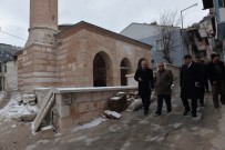 DUMLU - Tarihi Mekanları İnceledi