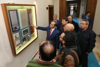 Vali'den Makam Girişine 'Mini Müze'