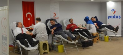 YEDAŞ Çalışanlarından Kızılay'a Kan Bağışı