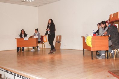 Yunak'ta 'Haydi Konuş Bakalım' Münazara Yarışmasında Final Yapıldı