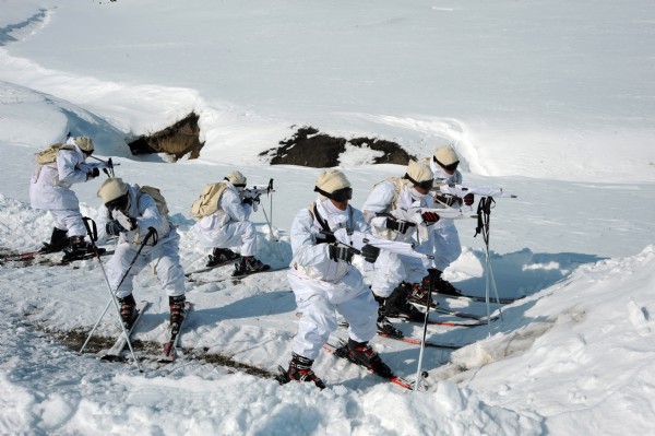 Eksi 25 derecede bin 378 personelle tatbikat!