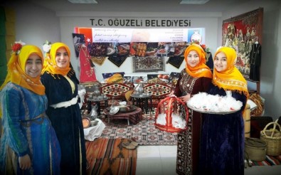 'Çemberimde Gül Oya'' Sergisi Gaziantep'te