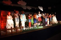 ÇOCUK TİYATROSU - Aliağa'da Çocukların Tiyatro Keyfi