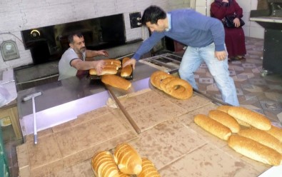 Mudanya'da Ekmek 1 Lira 25 Kuruş Oldu