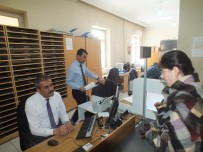 PASAPORT BAŞVURUSU - Yeni Kimlik Kartları İçin Hafta Sonu Mesaisi