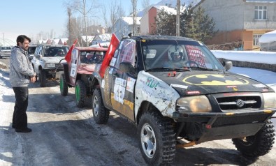 Sarıkamış'ta 4. Kış Oyunları Festivali Nefes Kesti