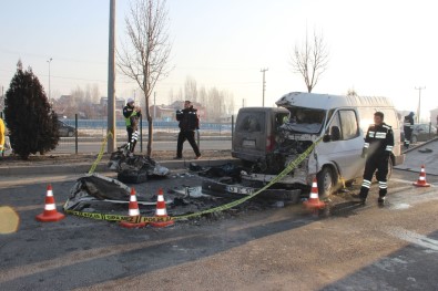 Kütahya'da Zincirleme Trafik Kazası Açıklaması 1 Ölü, 1 Yaralı