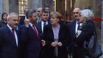 Merkel, Meclis'in Bombalanan Bölümlerini İnceledi