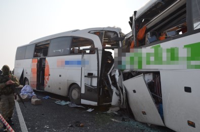 Iğdır'da Korkunç Kaza Açıklaması 7 Ölü, 16 Yaralı