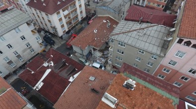 Kanarya'daki Doğalgaz Patlamasının Yaşandığı Pastane Havadan Görüntülendi