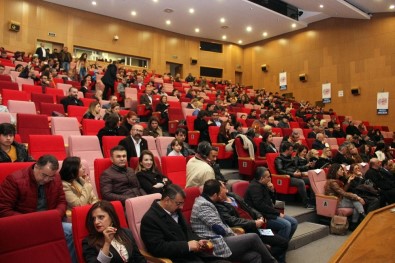 Öğrenciler 2. Orhan Kemal Edebiyat Festivali'nde