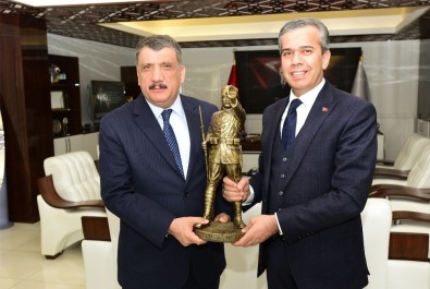 Polatlı Belediye Başkanı Yıldızkaya'dan Gürkan'a Ziyaret