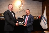 MUHITTIN BÖCEK - Rusya Başkonsolosu Rogoza'dan Başkan Böcek'e Teşekkür Ziyareti