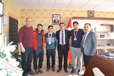 Şampiyon Çocuklar Erzurum'un Gururu Oldu