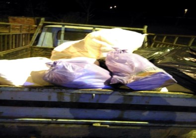 Uşak'ta Yolcu Otobüsünden 720 Kilo Kaçak Et Çıktı