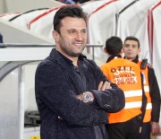 BÜLENT UYGUN - Uygun Açıklaması 'Her Şeyimizi Ortaya Koyup Fenerbahçe Maçını Kazanmak İstiyoruz'