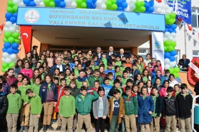Vali Enver Salihoğlu Ortaokulu Milli Eğitime Teslim Edildi