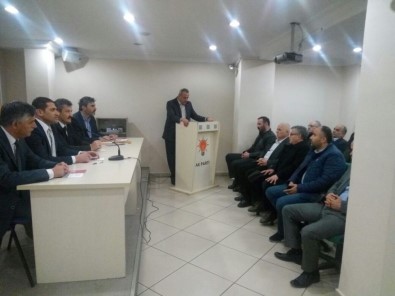 AK Parti Merkez İlçe Başkanlığı İstişare Toplantısını Yaptı
