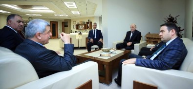 Başkan Karaosmanoğlu, Ağrı Valisi Işın'ı Ağırladı