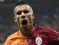 CIMBOM - Lukas Podolski'den Fenerbahçe'ye gönderme
