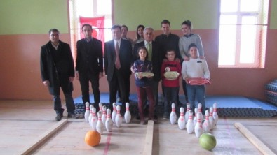 Mahmudiye Atatürk İlkokulu Öğrencileri Bowling Topuna İlk Kez Dokundu