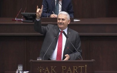 MHP'li Vekilden 'Bozkurt İşareti' Yorumu