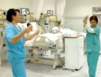 HÜSEYIN SARı - Yoğun bakımda halay çekip göbek attılar