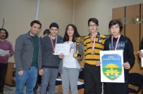 SATRANÇ TURNUVASI - Başak Koleji Satrançta İl Şampiyonu Oldu