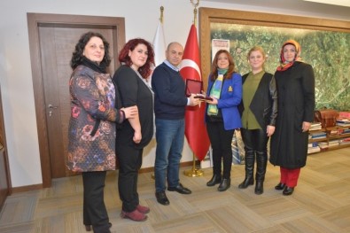 Başkan Mehmed Ali Saraoğlu'ndan Güçlü Kadınlar Derneğine Destek