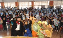 MUSTAFA BÜYÜKYAPICI - Büyükşehir Tiyatrosu Karacasu'da Sahne Aldı