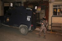 Beyoğlu'nda Zehir Tacirlerine Operasyon Açıklaması 2 Gözaltı