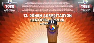 Hisarcıklıoğlu Açıklaması 'İnşallah 2017'De Reel Sektör İçin Belirsizlik Yerine Umut Hâkim Olacak'