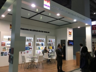 Zeytinburnu Belediyesi Kültür Yayınları 4'Üncü Uluslararası CNR Kitap Fuarı'nda