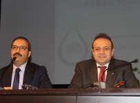 Gaziantep'te 'Gençler Geleceğine Karar Veriyor' Paneli